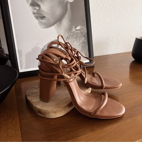 TAN STRAPPY HEELED SANDAL - Picture 5 of 5